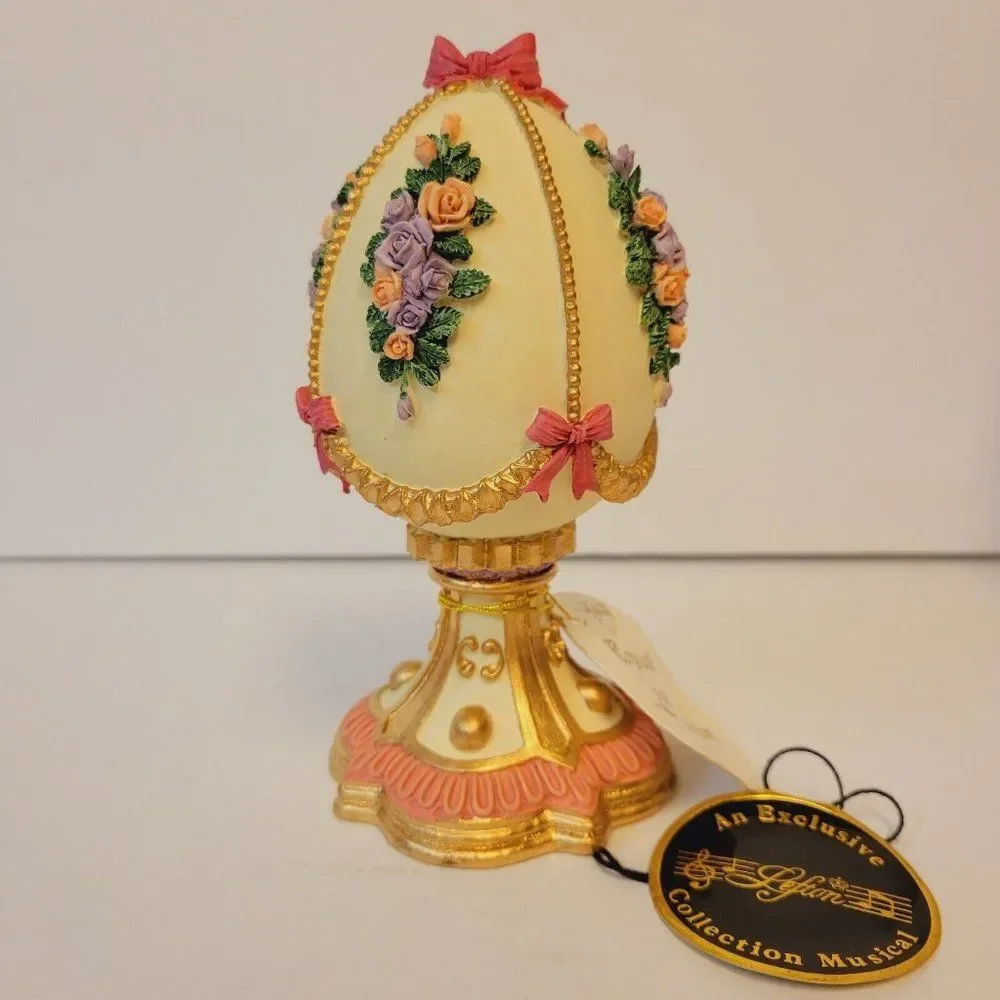 Lefton Royal Egg Collection Musical Box New